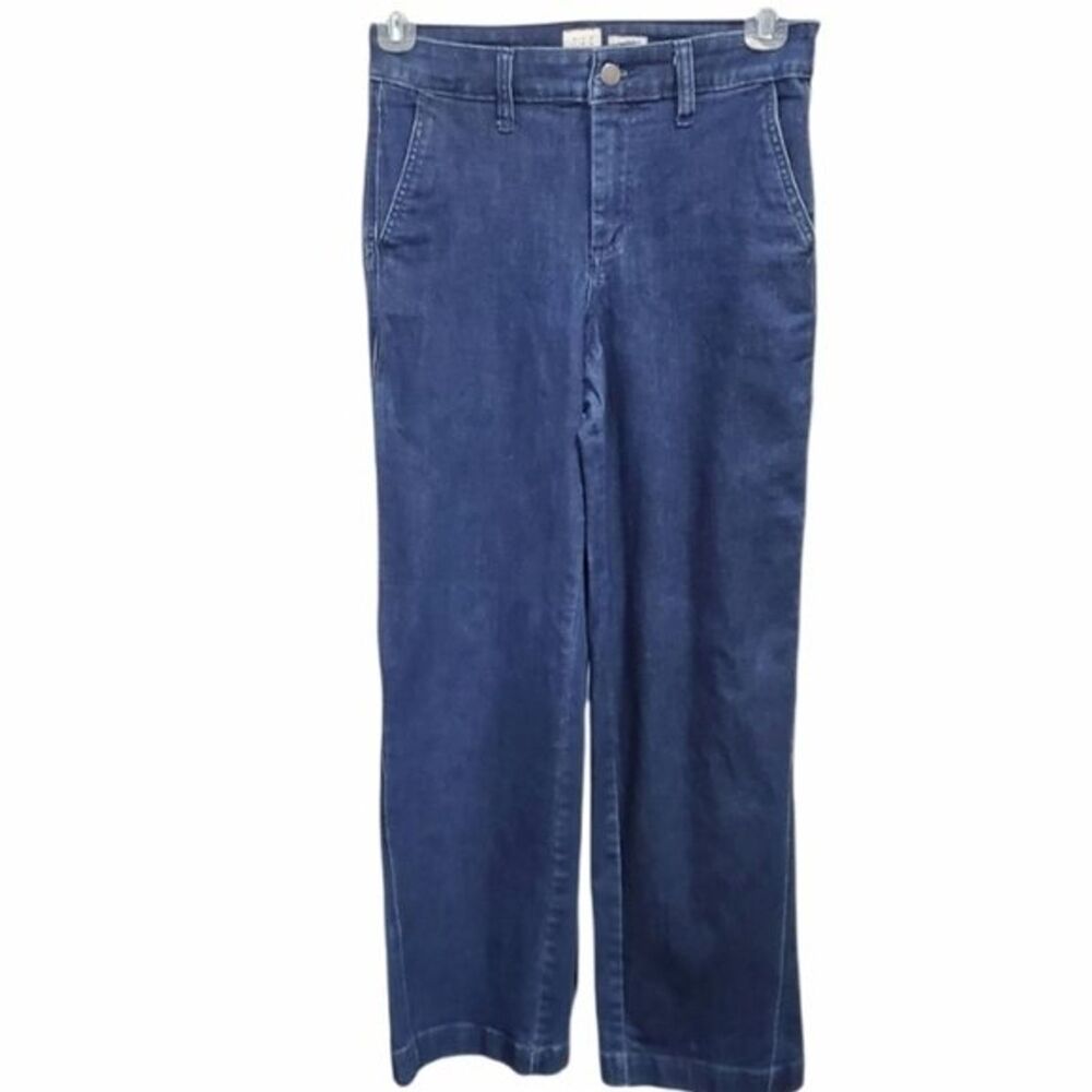 A New Day Size 4 Blue Straight Jeans Stretch pants denim